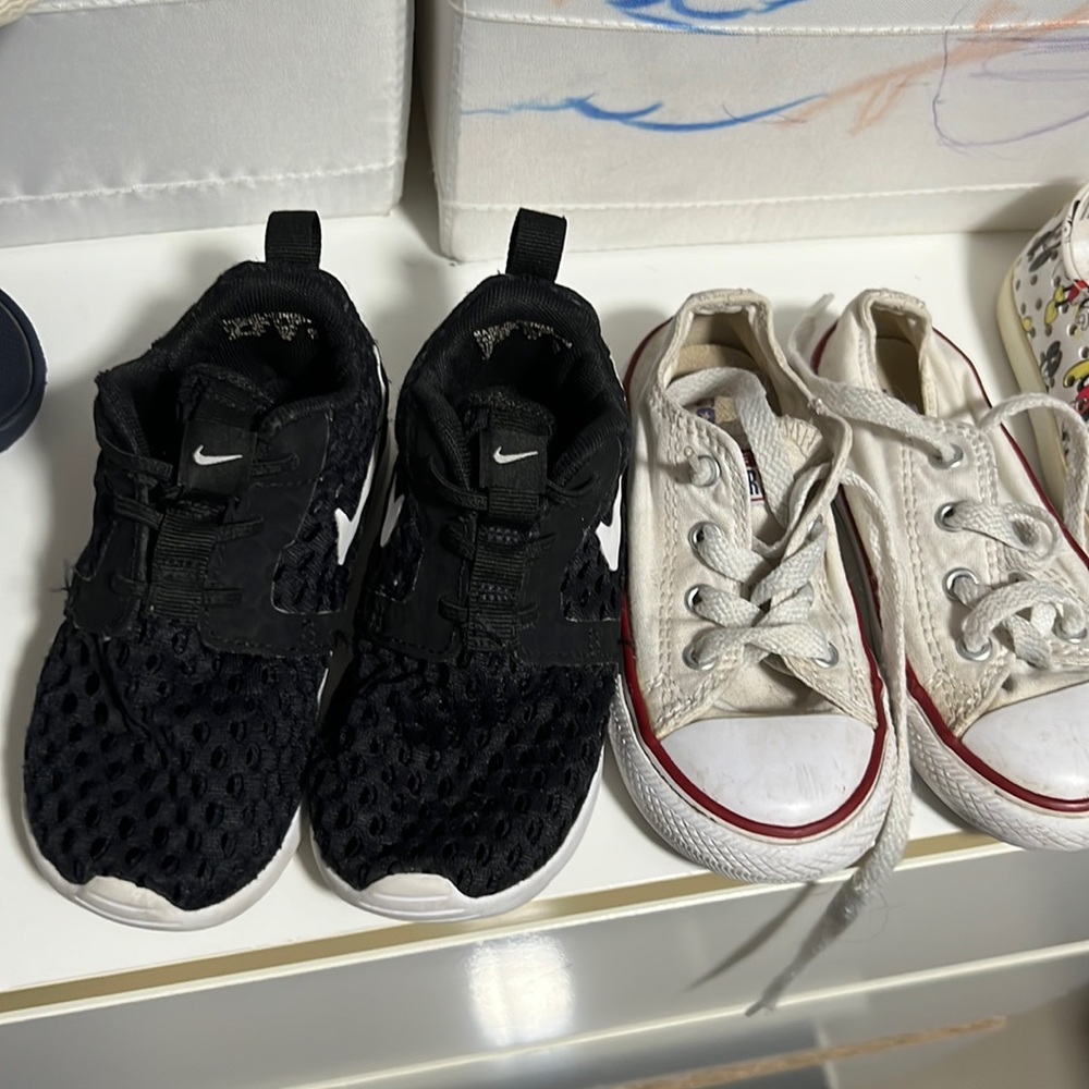 Kids shoes with the price of one you get three